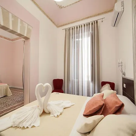 Belle Epoque Bed & Breakfast